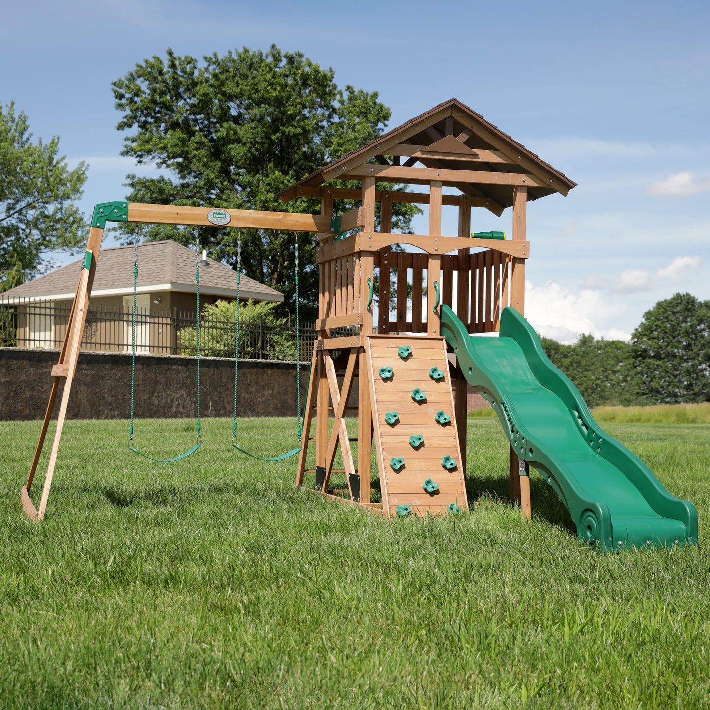 Premium Lightning Ridge Swing Set